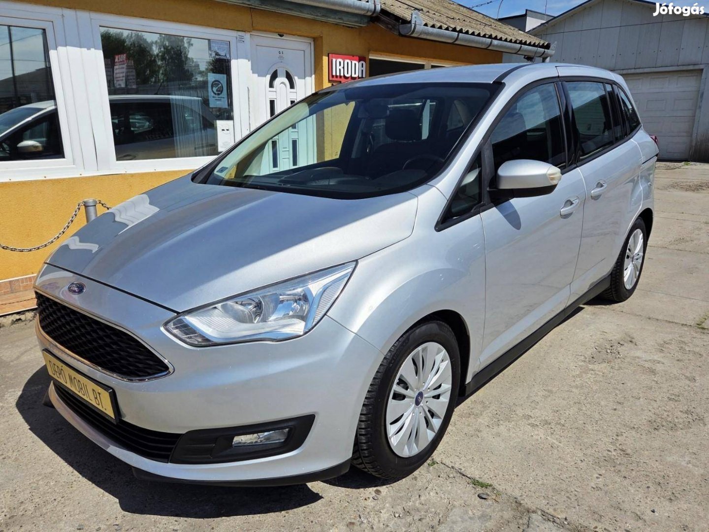 Ford C-Max Grand1.5 Ecoboost Trend [7 személy]...